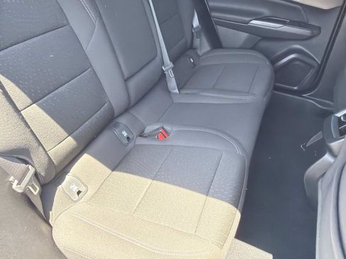 Used 2025 Chevrolet Equinox EV LT FWD image 20