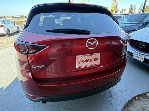 Used 2019 MAZDA CX-5 Touring FWD image 4