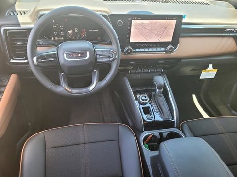 New 2026 GMC Canyon AT4 AWD/4WD image 12