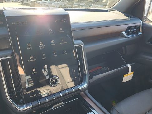 New 2026 GMC Yukon XL Denali w/ Sun & Power Step Package image 41