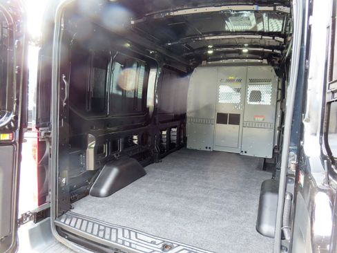 Used 2017 Ford Transit 250 148 Medium Roof RWD image 15
