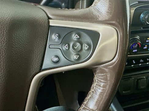 Used 2018 GMC Sierra 2500 Denali w/ Duramax Plus Package image 26