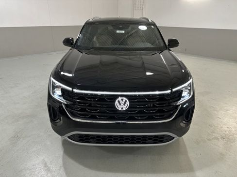 New 2026 Volkswagen Atlas Cross Sport SE AWD/4WD image 3