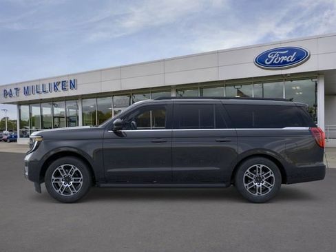 New 2026 Ford Expedition Max Active AWD/4WD image 3
