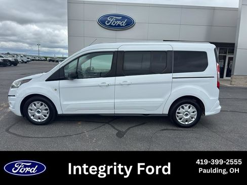 Used 2015 Ford Transit Connect XLT image 1