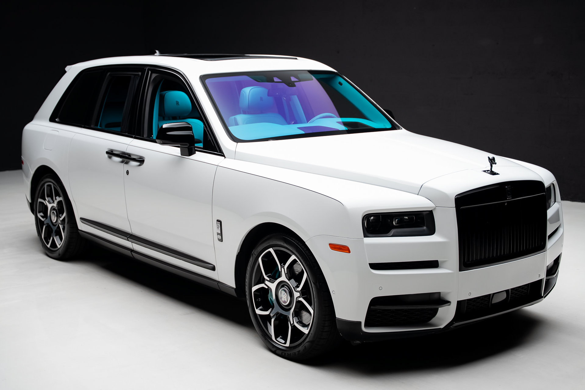 Used 2019 Rolls-Royce Cullinan AWD/4WD image 41
