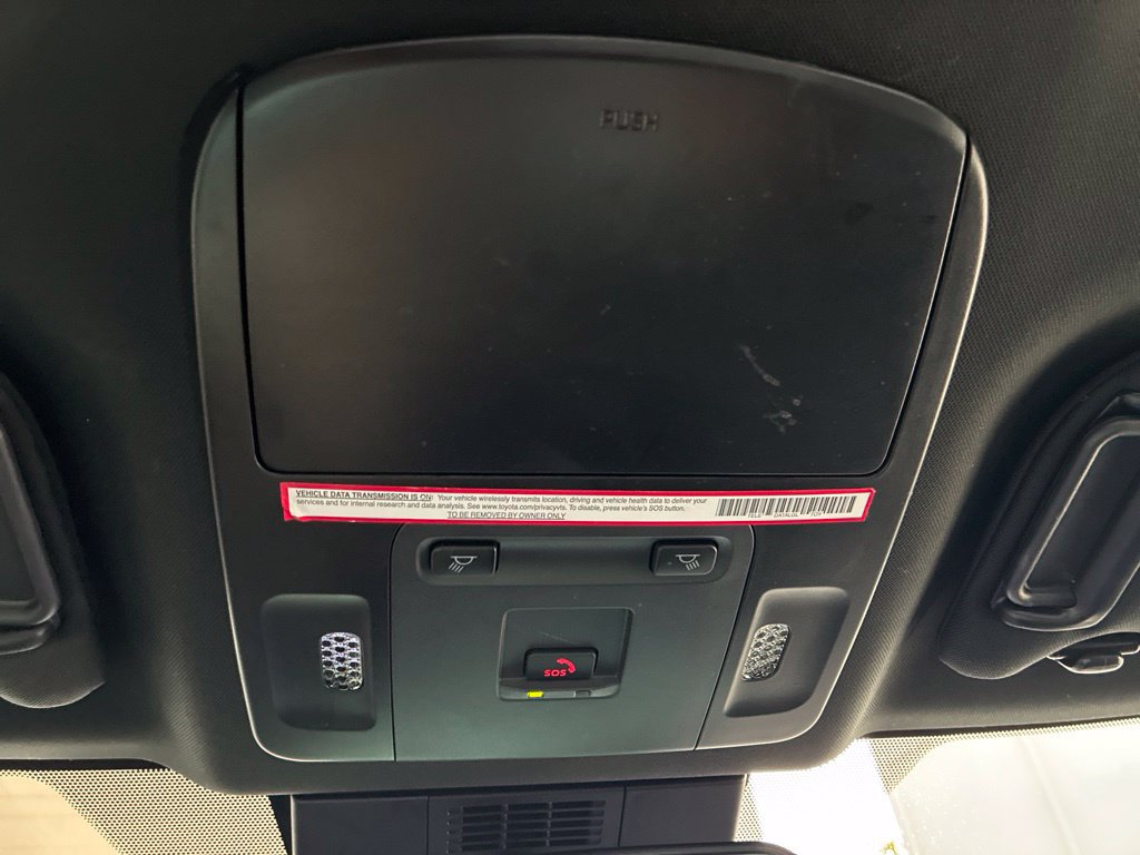 Used 2025 Toyota Camry SE FWD image 44