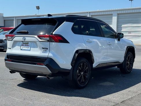 Used 2025 Toyota RAV4 XSE AWD/4WD image 13