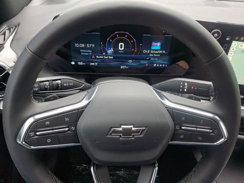 New 2026 Chevrolet Equinox LT w/ Convenience Package II image 19