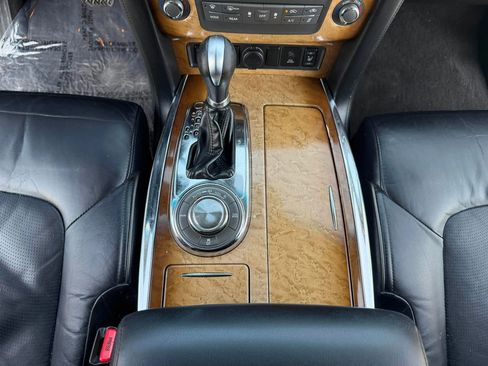 Used 2011 INFINITI QX56 4WD w/ Theater Pkg image 22