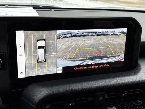 Used 2024 Toyota Land Cruiser image 30