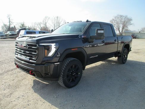 New 2026 GMC Sierra 2500 AT4 image 8