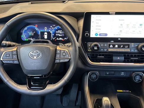 Used 2025 Toyota Grand Highlander MAX Platinum image 20