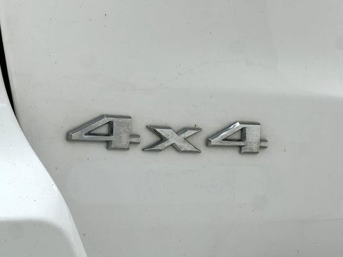 Used 2018 Jeep Grand Cherokee Overland AWD/4WD image 42
