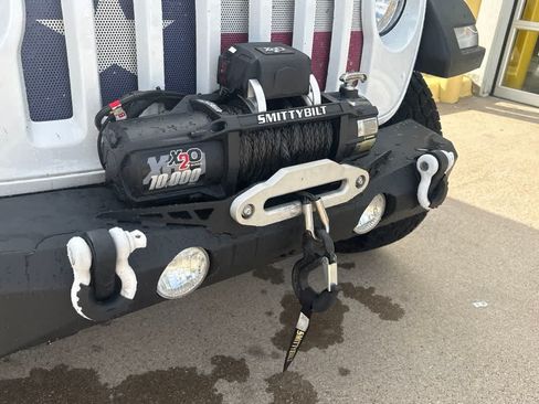 Used 2019 Jeep Wrangler Unlimited Sport S AWD/4WD image 9