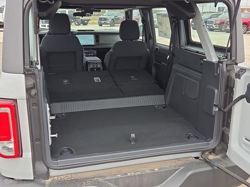 New 2026 Ford Bronco 4-Door AWD/4WD image 13