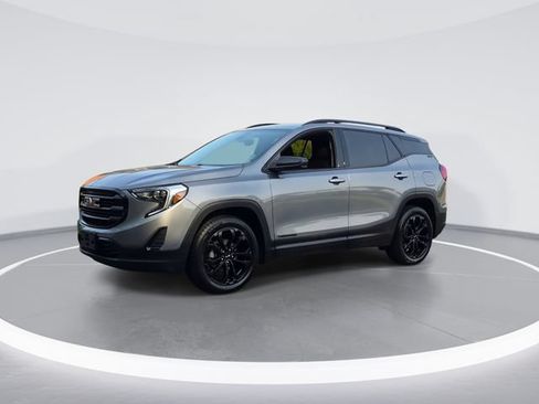 Used 2021 GMC Terrain SLE w/ Driver Convenience Package AWD/4WD image 4