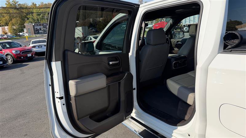 Used 2020 GMC Sierra 1500 SLT w/ SLT Premium Plus Package AWD/4WD image 44