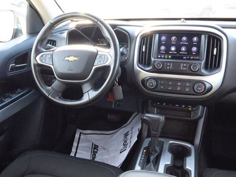 Used 2019 Chevrolet Colorado LT w/ LT Convenience Package image 10