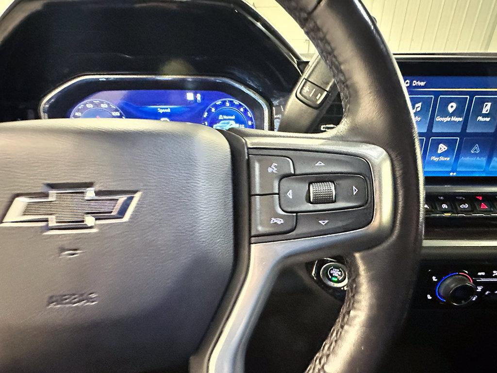 Used 2022 Chevrolet Silverado 1500 RST AWD/4WD image 36