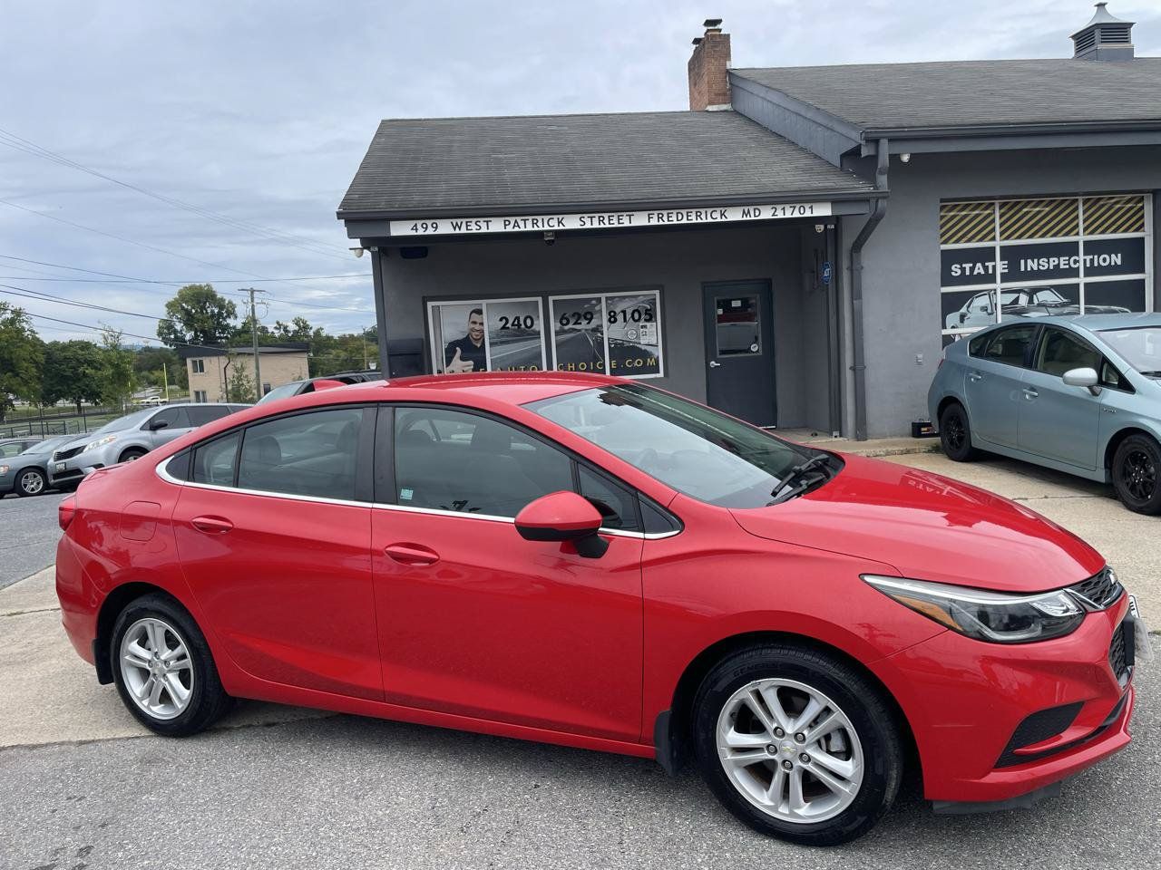 Used 2018 Chevrolet Cruze LT FWD image 22