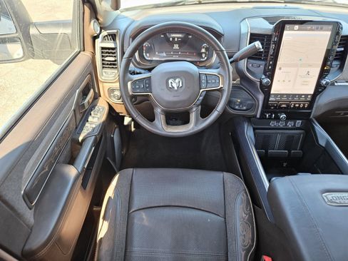 Used 2025 RAM 2500 Limited image 15