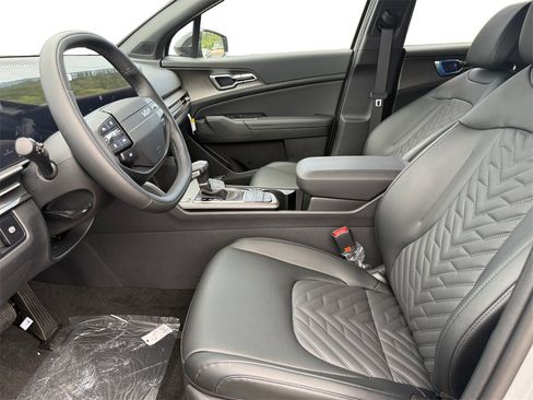New 2026 Kia Sportage X-Line w/ X-Line Technology Package image 9