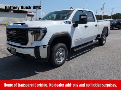 New 2026 GMC Sierra 2500 Pro w/ Convenience Package