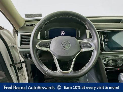 Used 2023 Volkswagen Atlas SE w/ Panoramic Sunroof Package AWD/4WD image 12