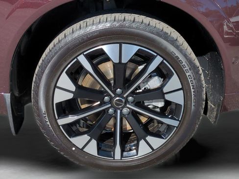 New 2026 Volvo XC60 T8 Plus image 28