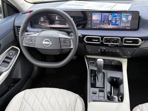 New 2026 Nissan Sentra SL FWD image 12