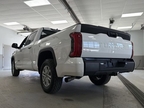 Used 2023 Toyota Tundra SR5 w/ SR5 Premium Package image 49