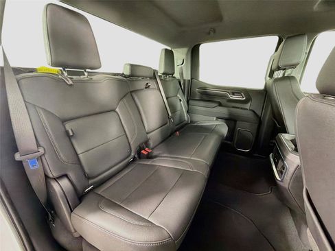 Used 2024 GMC Sierra 1500 SLT w/ SLT Convenience Package AWD/4WD image 24