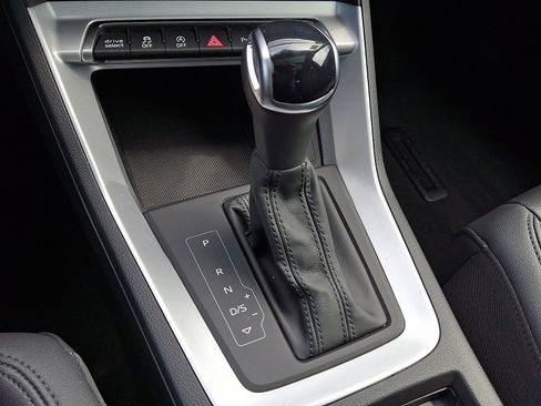 Used 2025 Audi Q3 2.0T Premium AWD/4WD image 15