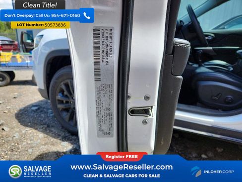 Used 2022 Jeep Cherokee Latitude Lux AWD/4WD image 17