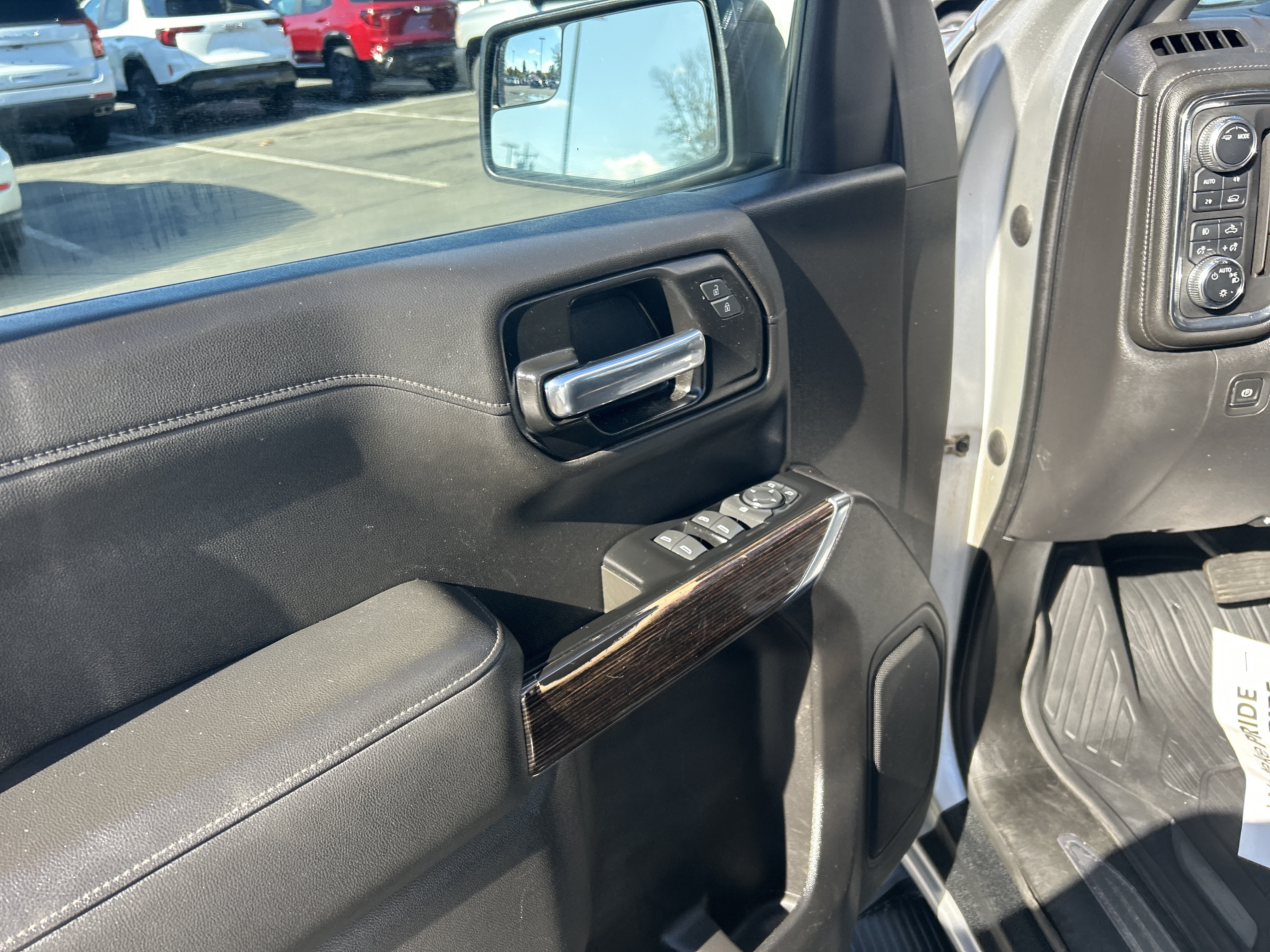 Used 2022 GMC Sierra 1500 Elevation AWD/4WD image 21