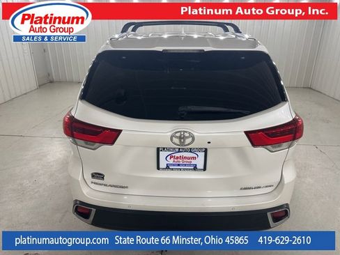 Used 2018 Toyota Highlander Limited image 52