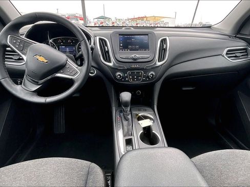 Used 2024 Chevrolet Equinox LT image 16