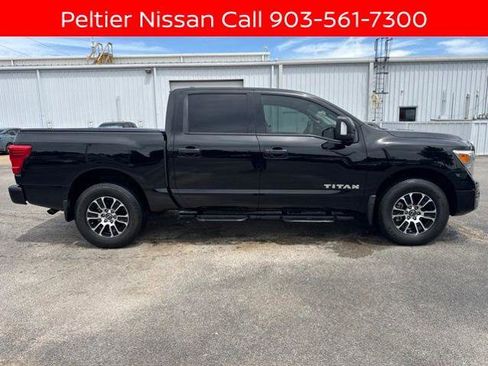 Certified 2024 Nissan Titan SV w/ SV Convenience Package AWD/4WD image 2