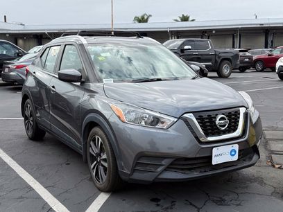 Used 2019 Nissan Kicks SV w/ Exterior Package