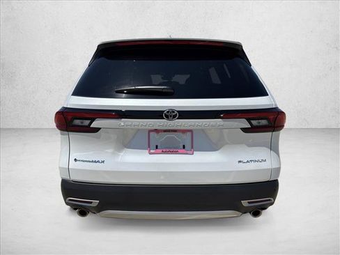 Used 2026 Toyota Grand Highlander AWD Hybrid image 6