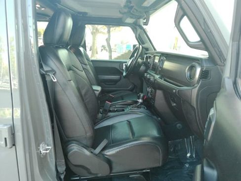 Used 2022 Jeep Gladiator Sport AWD/4WD image 20