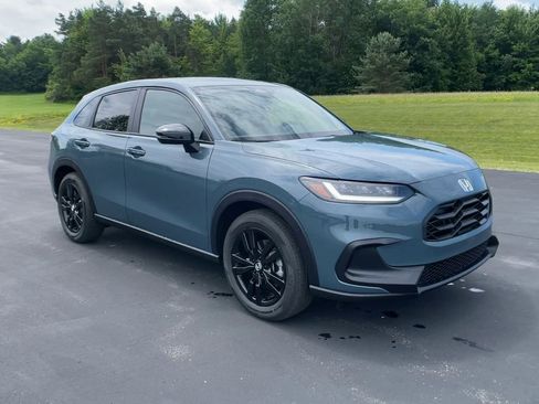 New 2026 Honda HR-V Sport image 2