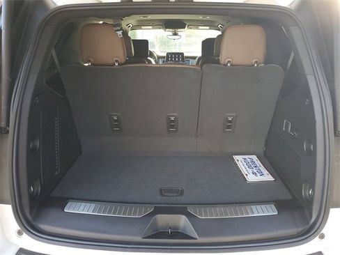 Used 2021 Chevrolet Tahoe High Country image 8