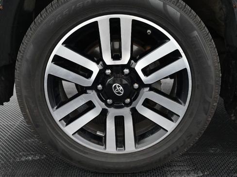 Used 2018 Toyota 4Runner Limited AWD/4WD image 46