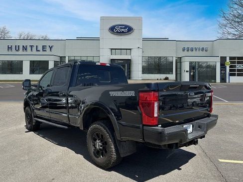 Used 2022 Ford F250 Lariat w/ Tremor Off-Road Package image 6
