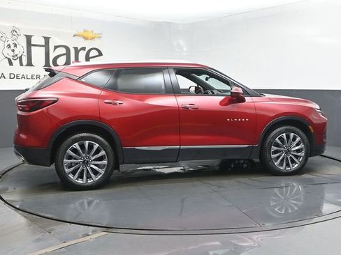 Certified 2025 Chevrolet Blazer Premier w/ Driver Confidence II Package image 36