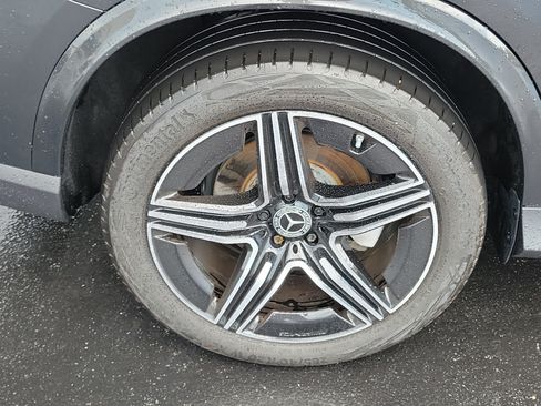 Used 2024 Mercedes-Benz GLC 300 image 6