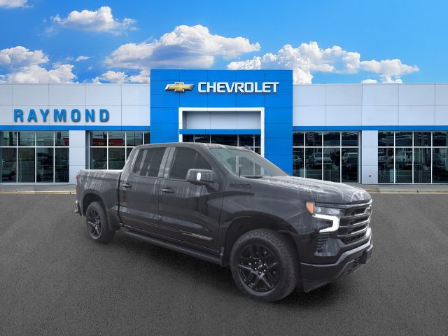 Certified 2025 Chevrolet Silverado 1500 High Country w/ Midnight Edition AWD/4WD image 1