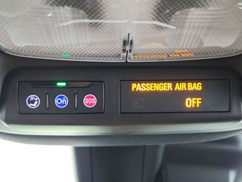 Used 2023 Chevrolet TrailBlazer RS w/ Sun and Liftgate Package FWD image 35